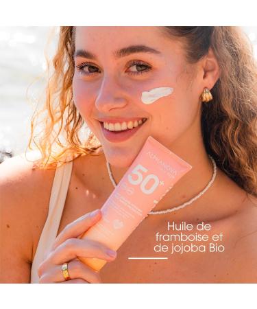  Alphanova ALPHANOVA Daily Sun Invisible Sunscreen Lotion SPF 50+ Face and Body Enhanced UVA Protection 150ml No White Cast - Buy Online on GoSupps.com