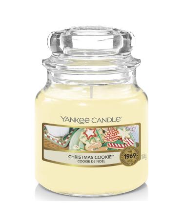 Yankee Candle scented candle in glass (small) | Christmas Cookie | Burn time up to 30 hours