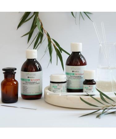 Bielenda Dr Medica Acne Tonic 250ml - Anti-Acne Solution for Face D collet & Back | International Shipping Available - Buy Online on GoSupps.com
