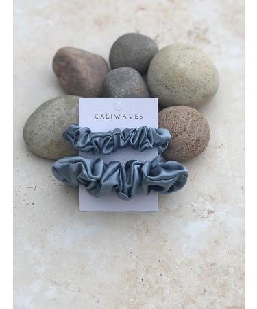 Caliwaves Mulberry Silk Scrunchies 2 Pieces 100% Mulberry Silk 19 Momme Soft Elastic Hair Tie (Blue) - Buy Online on GoSupps.com