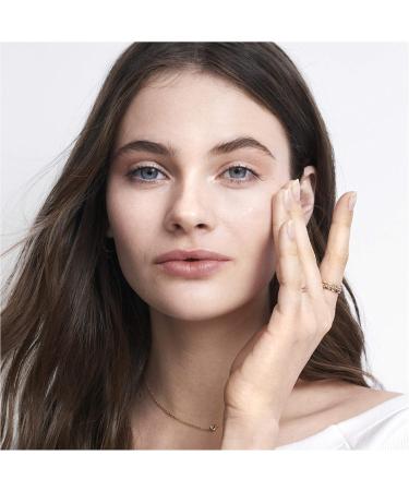 Olay Regenerist Whip Perfume Moisturiser for Firmer Skin 50 ml with Unique Texture Without Weight with Amino Peptides and Vitamin B3 Day cream perfume-free Single - Buy Online on GoSupps.com