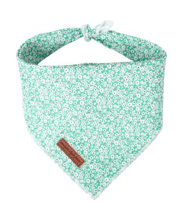 Unique Style Paws Summer Dog Chall Triangle neck triangle for young girls green dogs high -quality white flower hard -wearing fabric Dogs for small medium large dogs and cats l l white flower