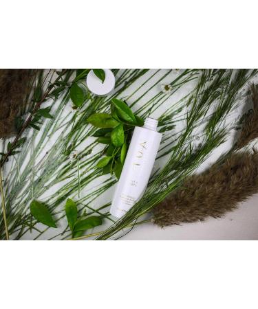  TUA sensation Fluid body oil based on sesame oil with emollient and nutritious action ideal for relaxing or relaxing massages | Packaging 250 ml | Made in Italy by Tu Sensation - Buy Online on GoSupps.com