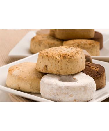 Surtido de Mantecados y Polvorones 600g - Authentic Spanish Biscuits & Christmas Confectionery Gift Box - Buy Online on GoSupps.com