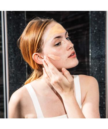 Yes To Grapefruit Vitamin C Glow-Boosting Unicorn Clay Cleanser - Brightening & Refreshing Skincare | International Shipping - Buy Online on GoSupps.com