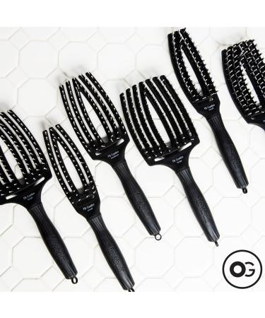 Olivia Garden Fingerbrush - Medium Boar & Nylon Bristles in Black | International Shipping Available - Buy Online on GoSupps.com