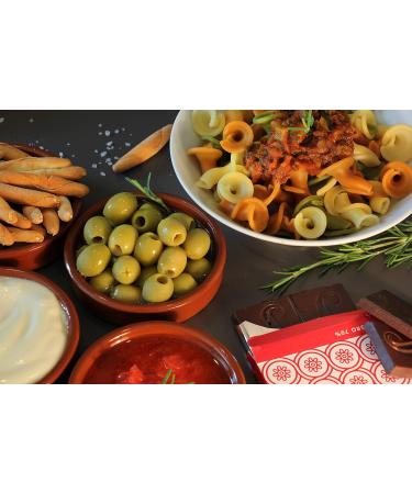 Delicious from the South | Vegetarian Gift Set with Mediterranean Delicacies Extra Virgin Olive Oil & Sea Salt | Perfectly Gift-Ready - Buy Online on GoSupps.com
