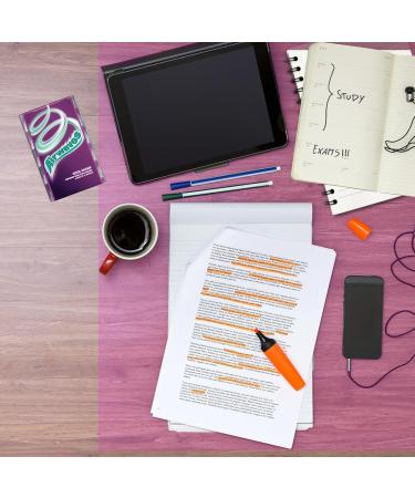 AIRWAVES - Blackcurrant Flavor Chewing Gum - Sugar Free - Mint Freshness - 5 Packs of 10 Dragees - 70 g - Buy Online on GoSupps.com