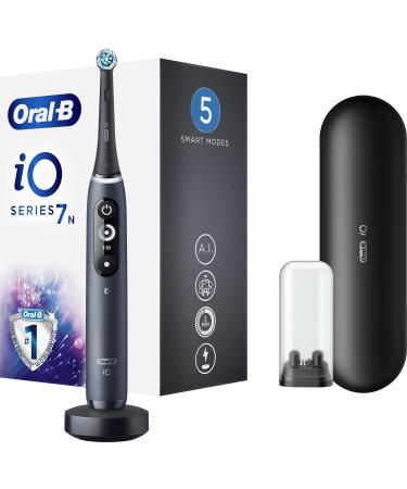 Oral-B io Series 7n Electric toothbrush with artificial intelligence rechargeable 1 basic device 1 brush attachment and 1 travel case black