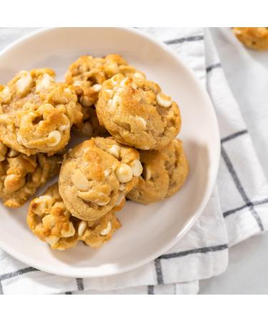 Yupik Macadamia Nuts Large Pieces 185 g Gluten-Free Kosher Raw Shelled Unsalted Healthy Snacks Creamy Taste Unsalted 185 g - Buy Online on GoSupps.com