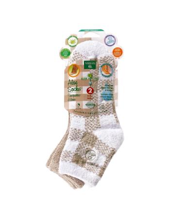Earth Therapeutics Aloe Vera Socks Infused with Natural Aloe Vera & Vitamin E Helps Dry Feet Cracked Heels Calluses Dead Skin Use with Your Favorite Lotions Tan Plaid (2 Pairs)