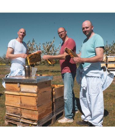 Buy Propolis Syrup with Honey Sage & Echinacea - Natural Health Boost (2 x 200ml) - International Shipping Available - Buy Online on GoSupps.com