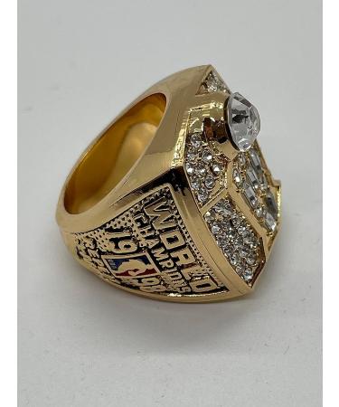Chicago Bulls 1998 Championship Ring Shadowbox w/ Michael Jordan Card - Official NBA Replica - Buy Online on GoSupps.com