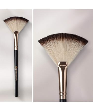 Pippa of London Studio FX Fan Highlighter and Contour Brush 786 - Cruelty Free Make Up Brush - Buy Online on GoSupps.com