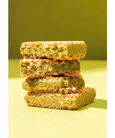  KoRo KoRo - Organic pistachio cream waffles with 45% pistachios 12 x 22g - Crispy waffles - Pistachio and white chocolate filling - Vegan - Buy Online on GoSupps.com