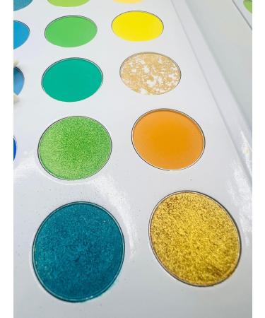 Buy EYESHADOW PALETTE - Radiant Hues Luxe Color Collection Glamour Shades & More | International Shipping - Buy Online on GoSupps.com