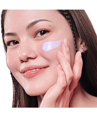 cosnova essence BRIGHTEN UP color correcting primer moisturizing priming refreshing natural 20ml - Buy Online on GoSupps.com