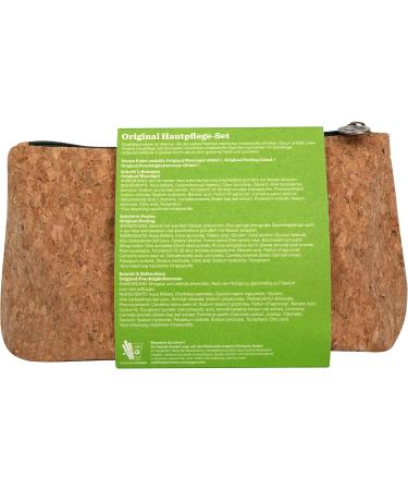 BULLDOG - Skin Care for Men Skin Care Gift Set Moisturising Cream + Wash Gel + Peeing + Toiletry Bag - Buy Online on GoSupps.com