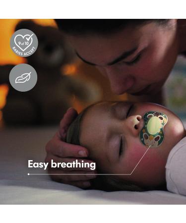 Medela Baby Pacifier Night Glow 6-18 Months 2-Count Lightweight BPA-Free Foxes Moon Stars - Buy Online on GoSupps.com