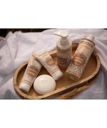 JEANNE EN PROVENCE - Organic solid shampoo - Almond fragrance - Hydrates nourishes and protects - For dry hair - Made in France in Grasse - 75 gr - Buy Online on GoSupps.com