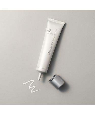 Nu Skin ageLOC Radiant Day SPF 22 | Lightweight UV Protection | Reduces Wrinkles & Brightens Skin | Non-Greasy Daily Skin Care | 30-Day Supply - Buy Online on GoSupps.com