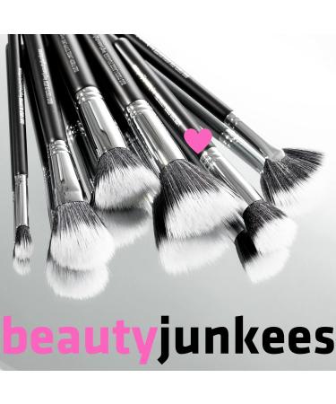 Small Stippling Brush Makeup | Beauty Junkees Duo Fiber Brush for Foundation Blush Highlight Contour & Concealer International Shipping Available - Buy Online on GoSupps.com