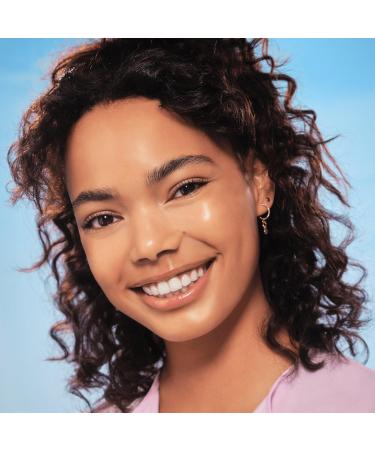 Essence Cosmetics - Essence Disney Pixar Up Hydra Kiss Lip Oil Moisturizing Hydrating Protective with Oils Dewy Feel 4 ml - Buy Online on GoSupps.com