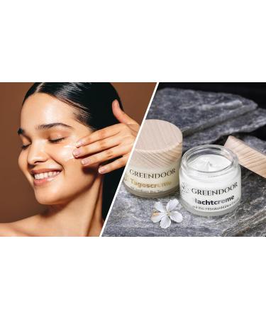  GREENDOOR GREENDOOR Natural Cosmetics Moisturizing Care Kit: Organic White Tea Day Cream + Natural Organic Hibiscus Night Cream for Fine Lines Natural Humidity Protection for the Face Gift for Women - Buy Online on GoSupps.com