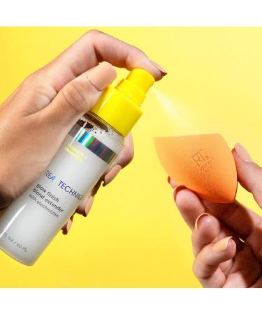 Real Techniques Sponge & Makeup Setting Spray - Moisturizing with Vitamin C & Electrolytes | International Shipping Available - Buy Online on GoSupps.com