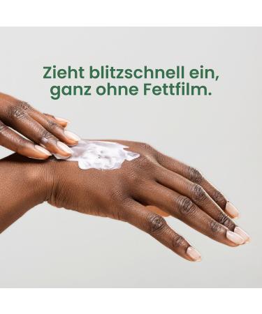  Jean & Len Jean & Len I Love You Kamilleon Times Hand Cream - For normal to dry hands - 24-hour hydration - Absorbs quickly - Vegan hand care - Paraben and silicone free - 75 ml - Buy Online on GoSupps.com