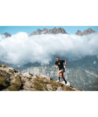  TENZING TENZING Super Natural Energy Drinks Fiery Mango Caffeine 160mg Vitamin D Magnesium Mushrooms Plant-Based Vegan & Gluten Free 12 Count (330ml) - Buy Online on GoSupps.com