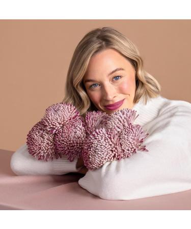  ANNEMARIE B RLIND ANNEMARIE B RLIND Nude Hug Natural Lip Volume Gloss (9.5 ml) Plumps lips reduces wrinkles and defines lip contours vegan - Buy Online on GoSupps.com