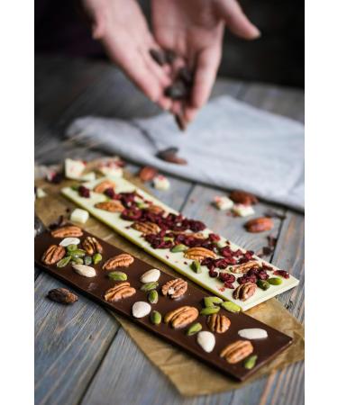 Shelled almonds 250 g - LA PLANTIGO - Buy Online on GoSupps.com