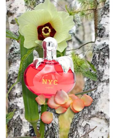 RED APPLE EAU DE PARFUM POUR FEMME 3.4 FL. OZ. Floral Fruity fragrance for women. - Buy Online on GoSupps.com