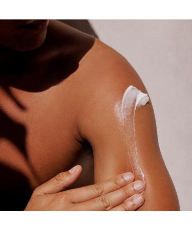 LaLicious La-Man Body Lotion - Gilded Woods Scent | Men's Non-Greasy Hydrating Lotion with Shea Butter Aloe Vera & Vitamin E (3.4oz) | International Shipping Available - Buy Online on GoSupps.com