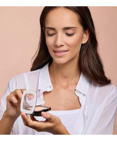 Deborah Group Srl Deborah Milano Compact powder 24 hours Perfect SPF 15 N1 Light Beige ultrafine texture matte soothing and regenerating suitable for sensitive skin 9 g 1 light beige - Buy Online on GoSupps.com