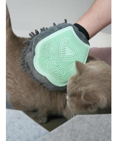 Premium 2-in-1 Cat Grooming Glove | Brush & Massage for Cats | International Shipping Available - Buy Online on GoSupps.com