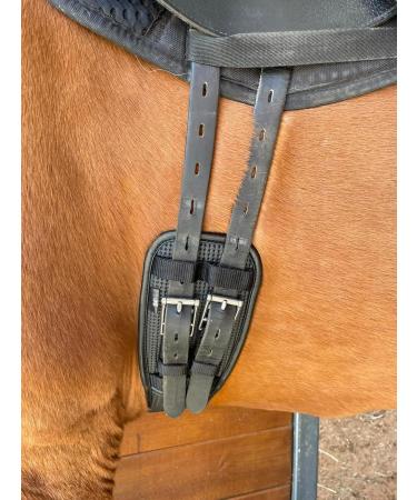 Preto Synthetic Waffle Neoprene Dressage Girth with Elasticated Ends - 20 (51cm) - Anti-Chaff & Anti-Gall Comfort - Flexible & Ergonomically Shaped - Buy Online on GoSupps.com