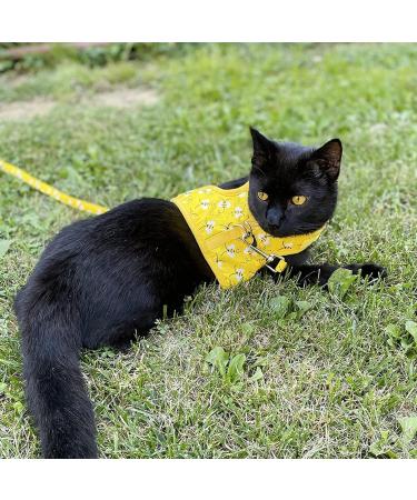 Breakproof 1.3m Retractable Cat Leash & Adjustable Mesh Harness | Reflective Cat Vest for Cats Small Dogs & Rabbits - Buy Online on GoSupps.com