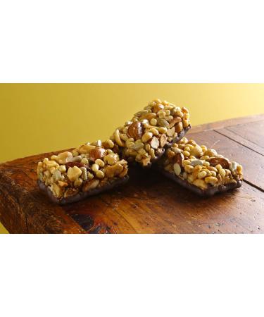 NATURE VALLEY Protein Bars Peanut Almond & Dark Chocolate Flavour 4-Count 148 Gram & Crunchy Granola Bar Oats and Dark Chocolate 210g - Buy Online on GoSupps.com