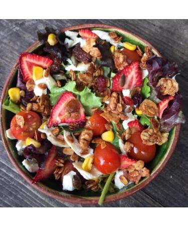 Granola au Chocolat Blanc et Fraises sans Gluten 1 5 kg - Cuit l'Huile d'Olive Vierge Extra - Produits Naturels - Production 100% Artisanale - Emballage Recyclable - La Newyorkina - Buy Online on GoSupps.com