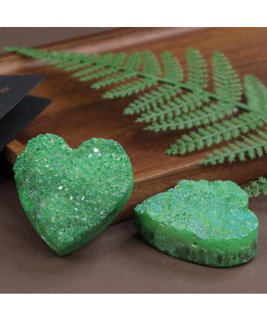 Nupuyai Titanium Coated Bergkristall Druse - Irregular Crystal Cluster Quartz Geode Gemstone for Reiki & Feng Shui Decoration - Green Heart Form - Buy Online on GoSupps.com