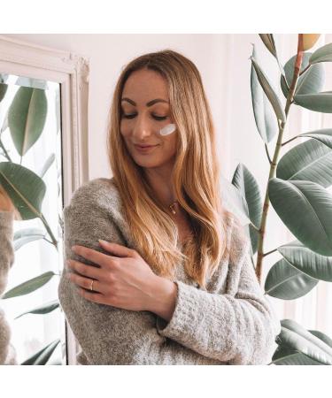 Beauty Kitchen - Seahorse Plankton + Revitalising Gel Cleanser 30ml - Refreshing Gel Cleanser - Revitalises and Cleanses Skin - Skincare Essential - Buy Online on GoSupps.com