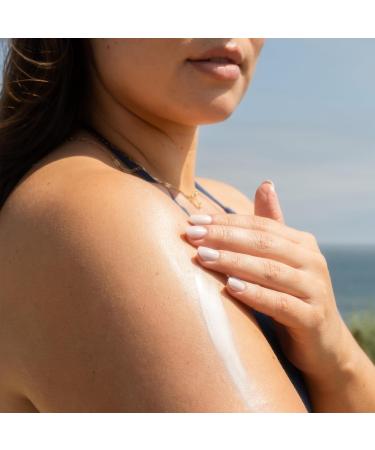 COOLA Organic Dew Good Illuminating Probiotic Serum SPF 30 | Natural Sunscreen with BlueScreen Technology for Glowing Skin - Buy Online on GoSupps.com