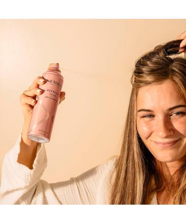 Nexxus Refreshing Dry Shampoo - Volume-Boosting Weightless Unscented Hair Mist Spray 5 oz | International Shipping Available - Buy Online on GoSupps.com