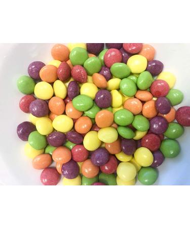 YumEarth Organic Giggles Snack Packs - 10 x 0.5 oz (14g) | Healthy Candy Treats - Buy Online on GoSupps.com