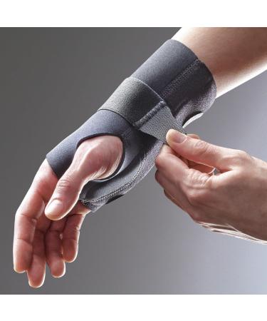Futuro Energizing Wrist Support - Small/Medium Right Hand | International Shipping Available - Buy Online on GoSupps.com