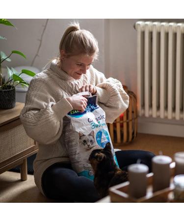Biokat's Classic Fresh 3in1 Cat Litter with Cotton Blossom Fragrance - Premium Bentonite 10L - International Shipping Available - Buy Online on GoSupps.com