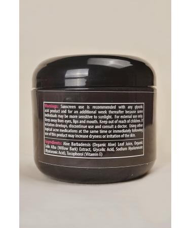 The Magic Pads - 2% Glycolic Acid Skin Cleansing Wipes 60 Count Natural Ingredients Anti-Aging Resurfacing Diminishes Blemishes and Scarring - Buy Online on GoSupps.com