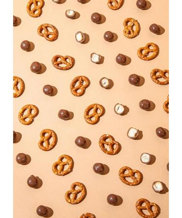Koro Chocolate Pretzel Snack 1 kg - Irresistible Gourmet Treats | International Shipping Available - Buy Online on GoSupps.com